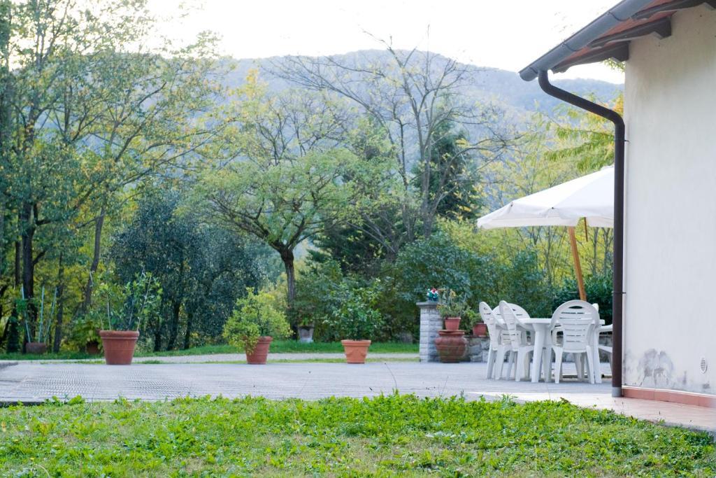 Podere Il Fattoioフィリーネ・ヴァルダルノ 部屋 写真